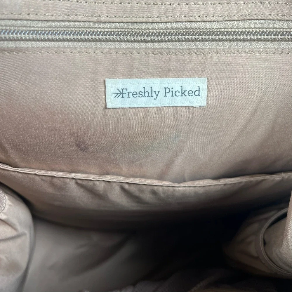 Freshly Picked Diaper Bag Backpack Butterscotch/Tan 14x12x7 Preowned Nice
